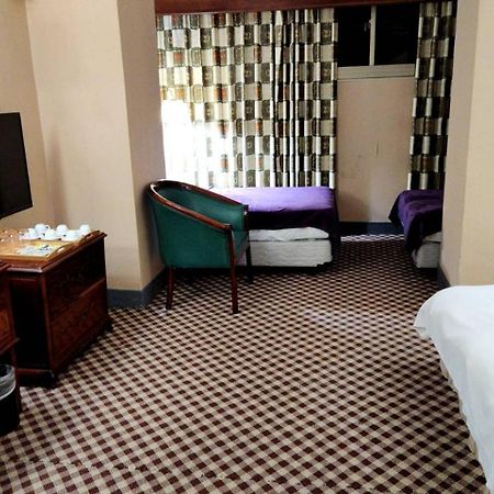 Duke Business Hotel Taoyuan Eksteriør bilde