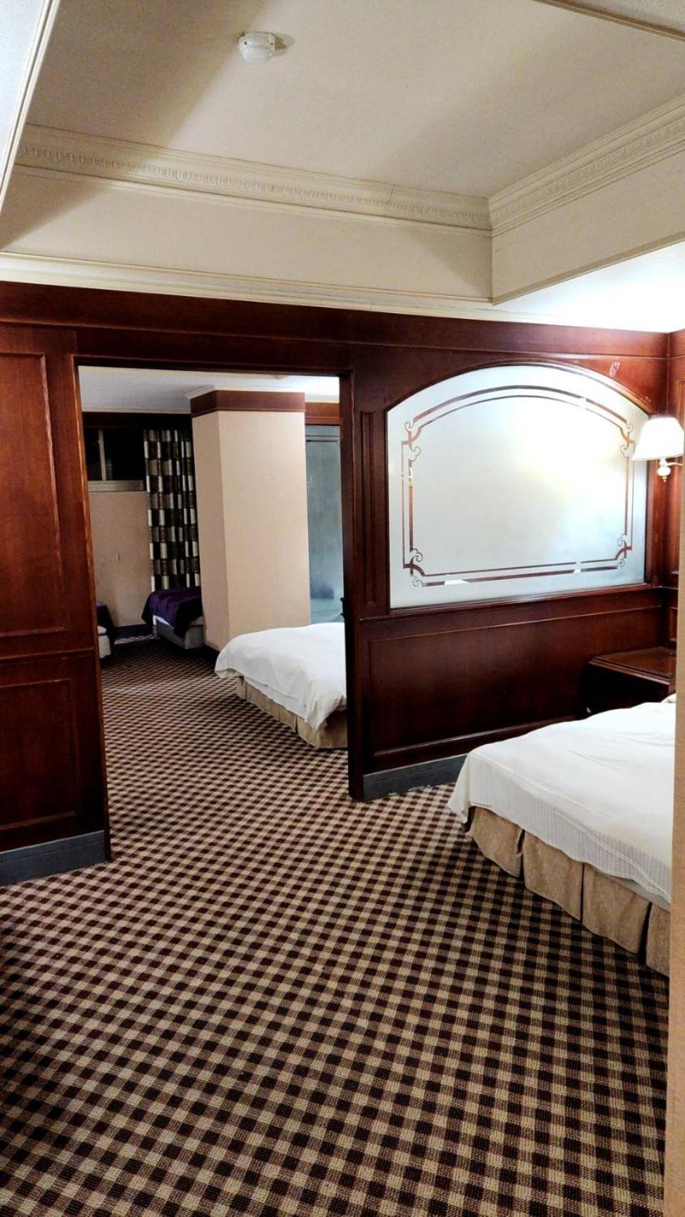 Duke Business Hotel Taoyuan Eksteriør bilde