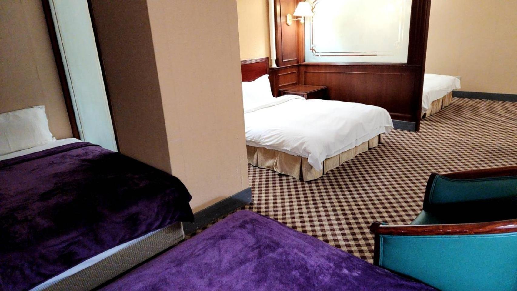 Duke Business Hotel Taoyuan Eksteriør bilde